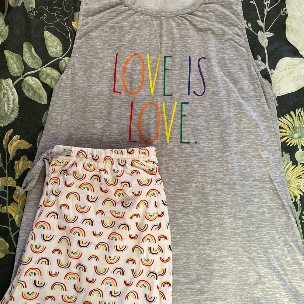 NWOT Rae Dunn LOVE IS LOVE tank top and shorts